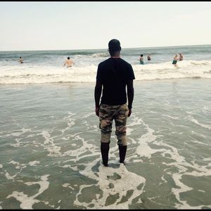 Meet your Posher, Damell